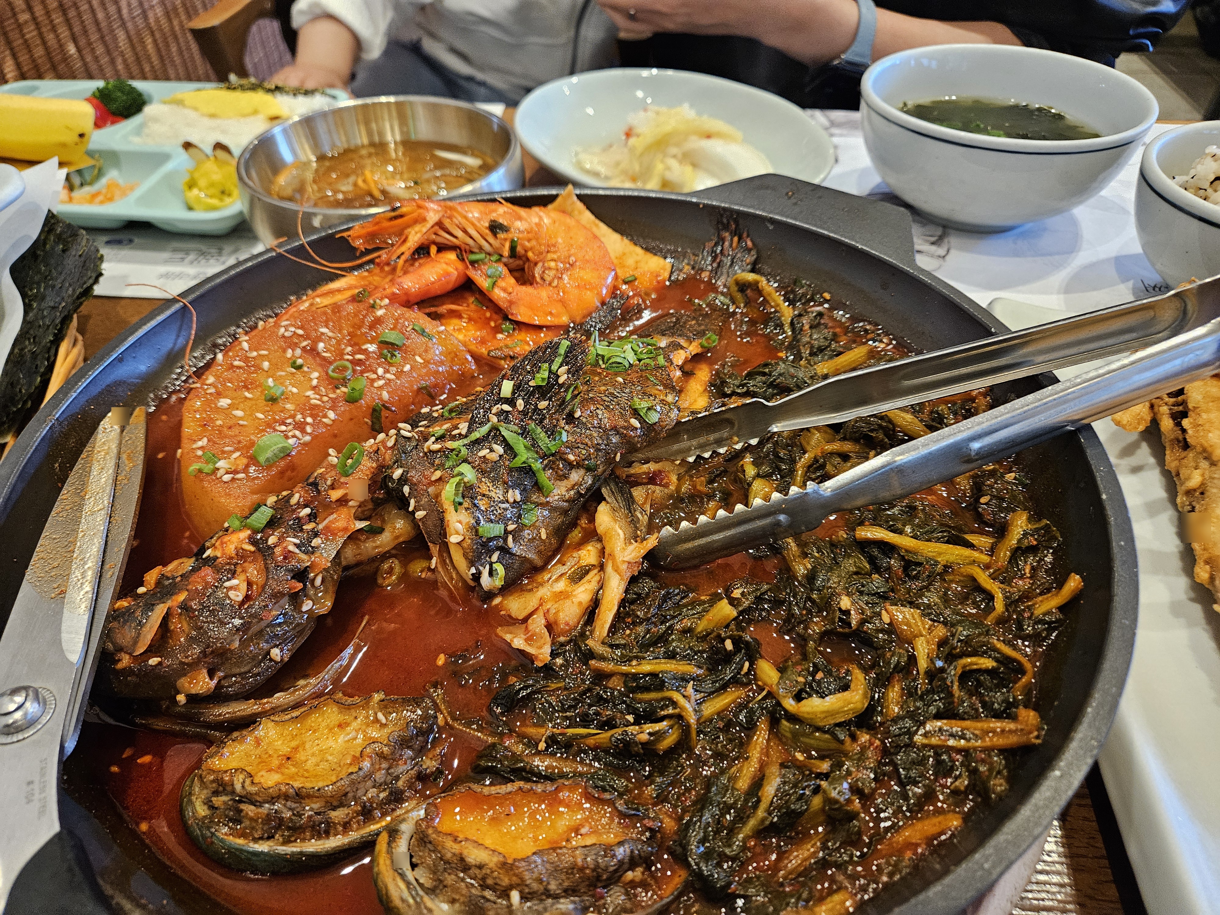 제주 건입동 맛집 고집돌우럭 제주공항점 정갈한 한상 후기